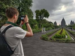Wisatawan Cerdas Tahu Waktu: Ini Tips Menghindari Waktu Ramai