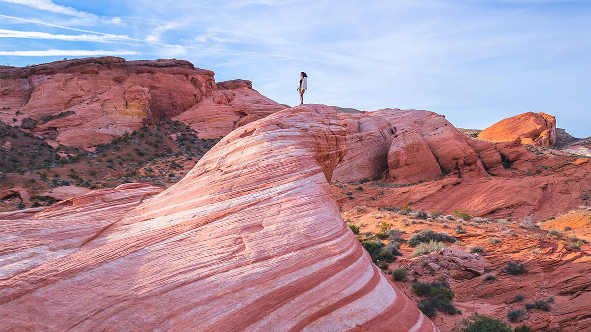 Valley of Fire, Nevada: Gurun Merah Menyala yang Menyimpan Jejak Kehidupan Prasejarah