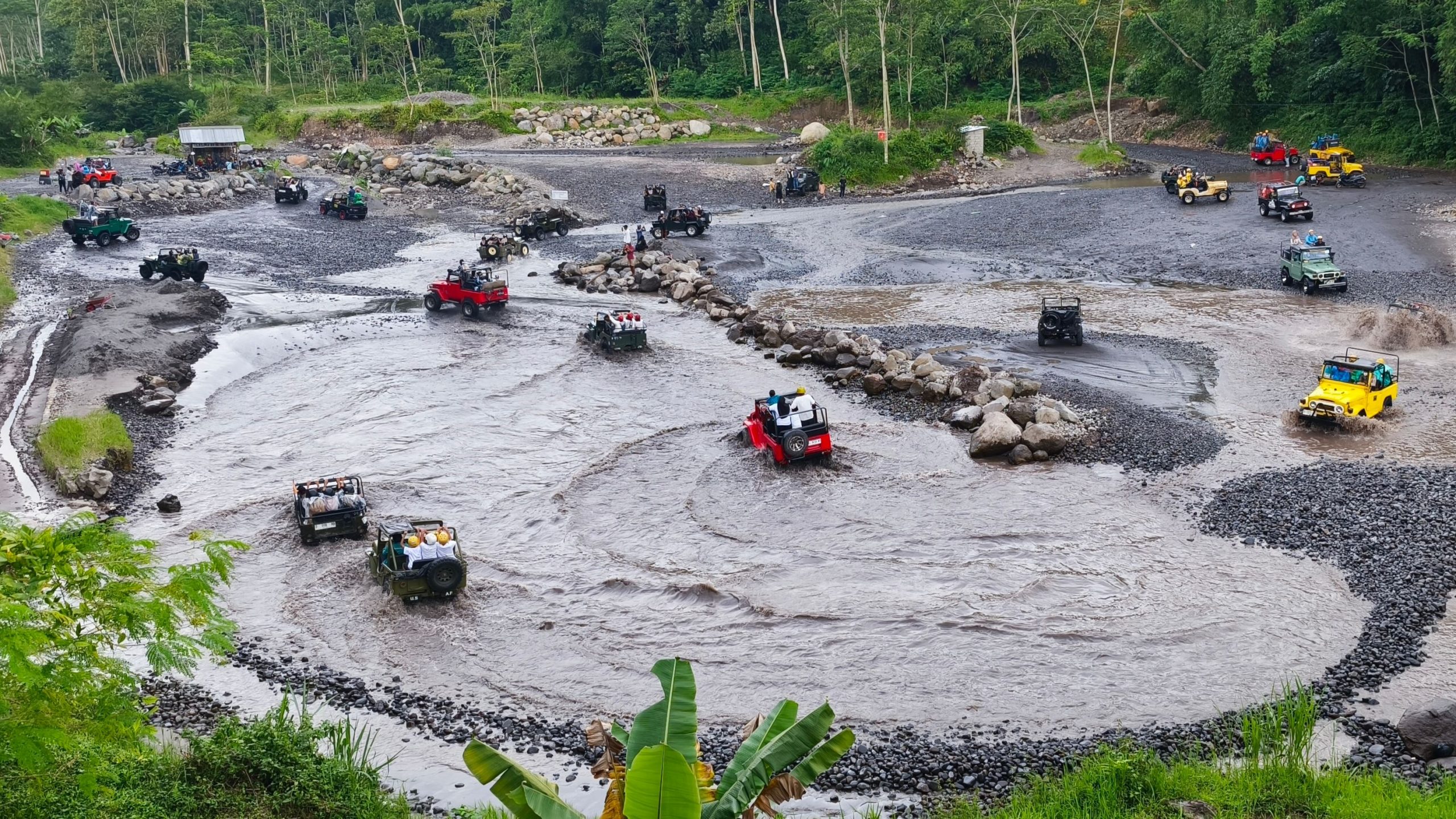 Wisata Lava Tour Gunung Merapi, Yogyakarta: Dari Jeep Sampai Museum Mini